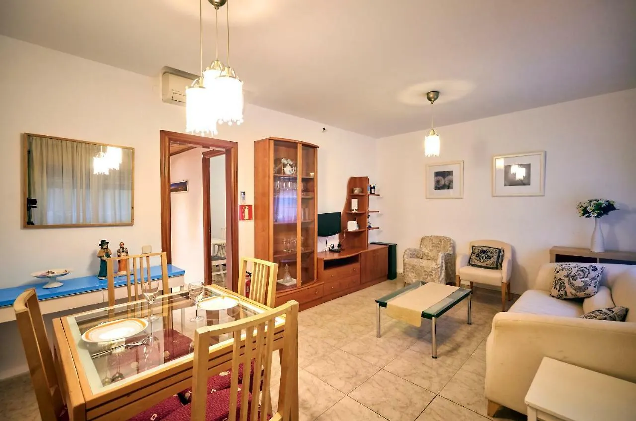 Torrassa Fira Apartment Barcelona