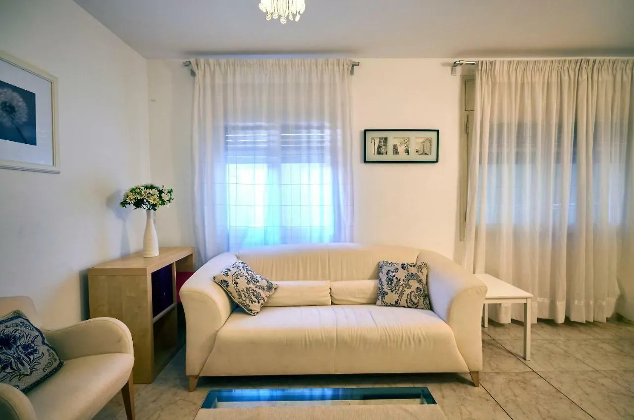 Torrassa Fira Apartment Barcelona 0*,