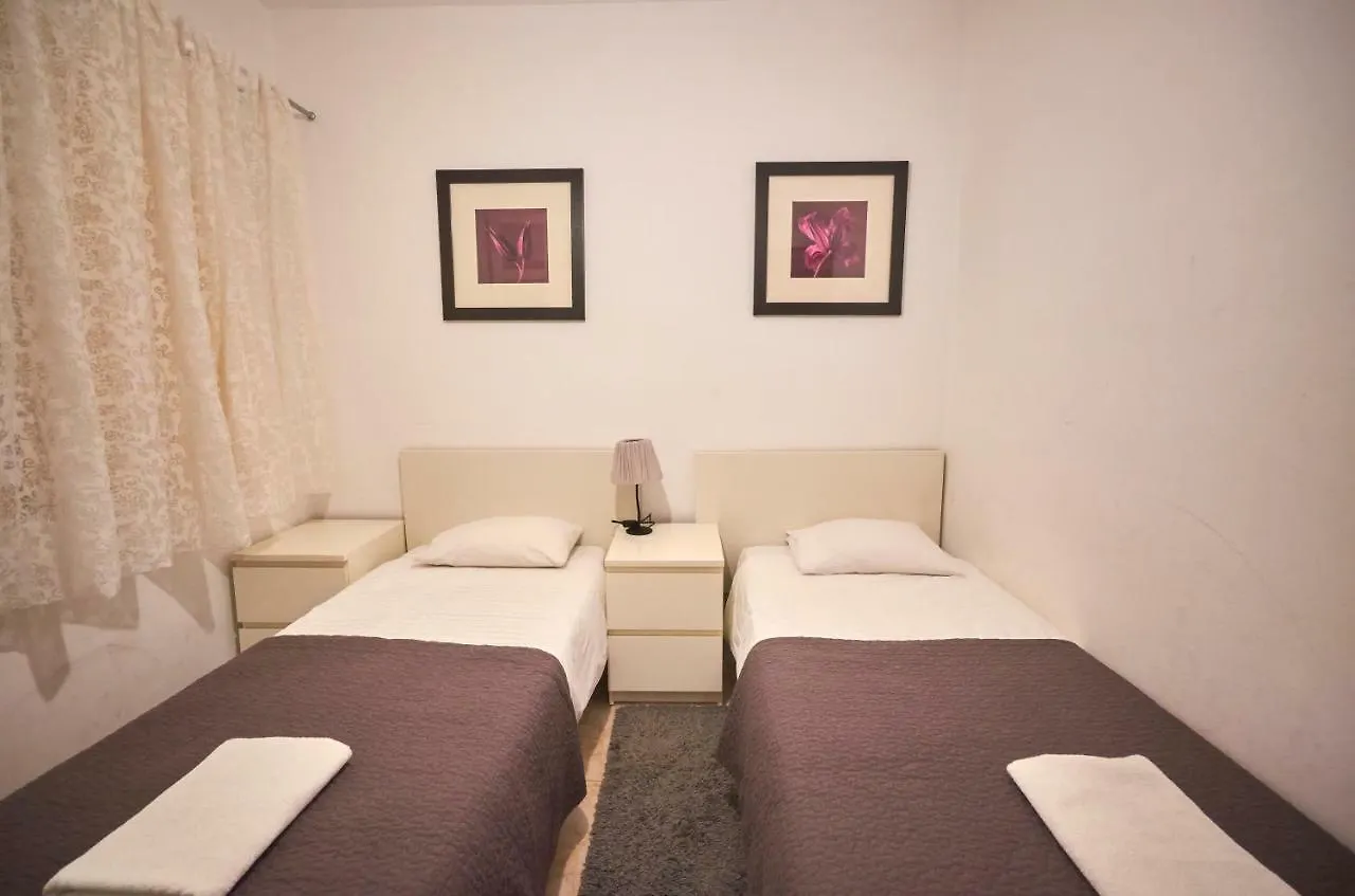 Torrassa Fira Apartment Barcelona
